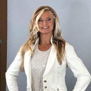 Meet your Posher, Pamela